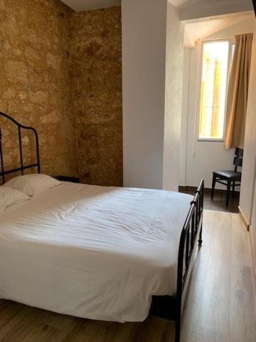 Quimpecavel Hotel Фигейра да Фош Екстериор снимка