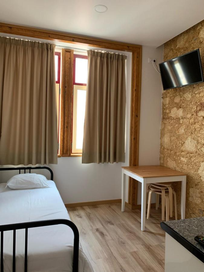 Quimpecavel Hotel Фигейра да Фош Екстериор снимка